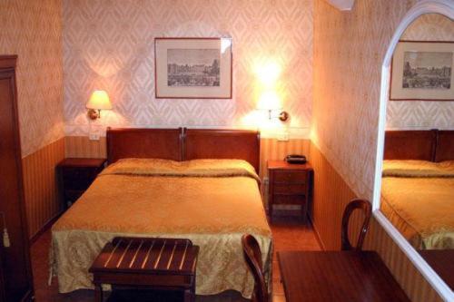 פירנצה Hotel Varsavia חדר תמונה